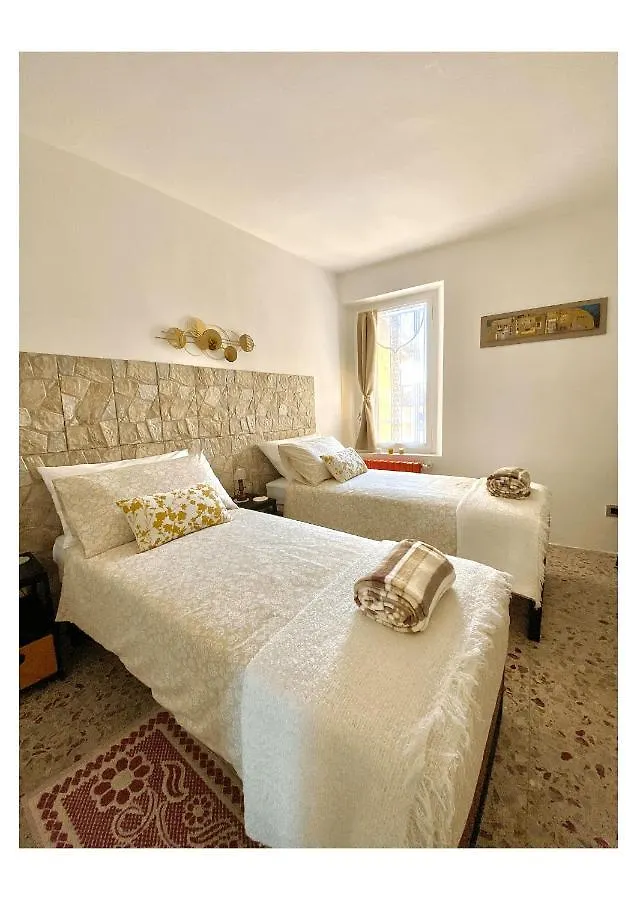 Close Enough Apartment Pisa